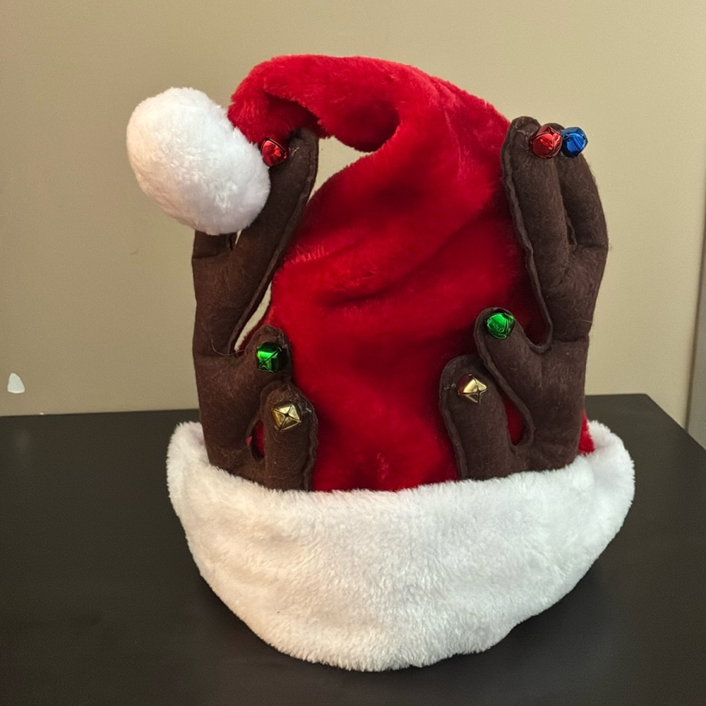 New Traditions - SANTA REINDEER HAT